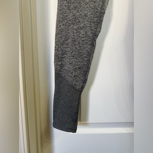 Zobha Gray Leggings NWT Size M- - Picture 3 of 5